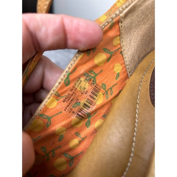 Fossil T Strap Flowerette Maryjane Heels 9 - Picture 9 of 12